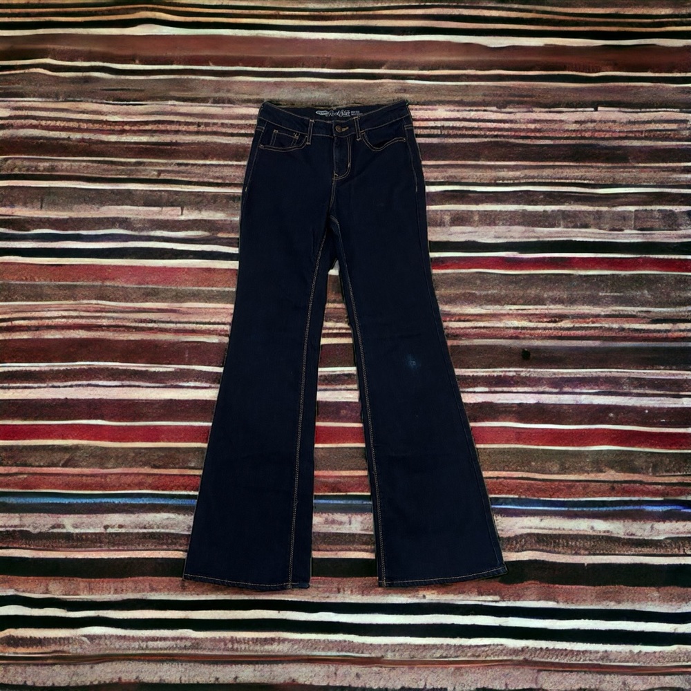 Old Navy Rockstar High Rise flared jeans